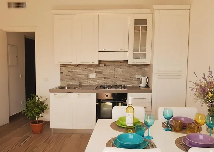 Apartment La Bouganville - Scirocco & Grecale Rom